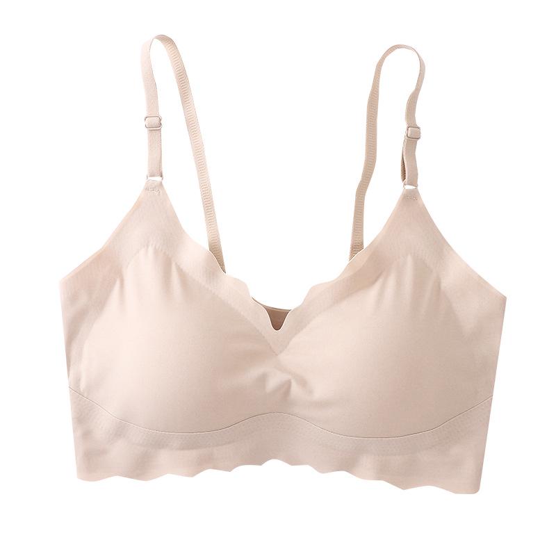 Seamless Wire-Free Nude Comfort Plus Size Sports Bra with Beautiful Back Design