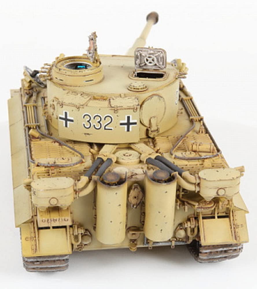 Zvezta German Heavy Tank Tiger I Early Type Plastic Model 1/35