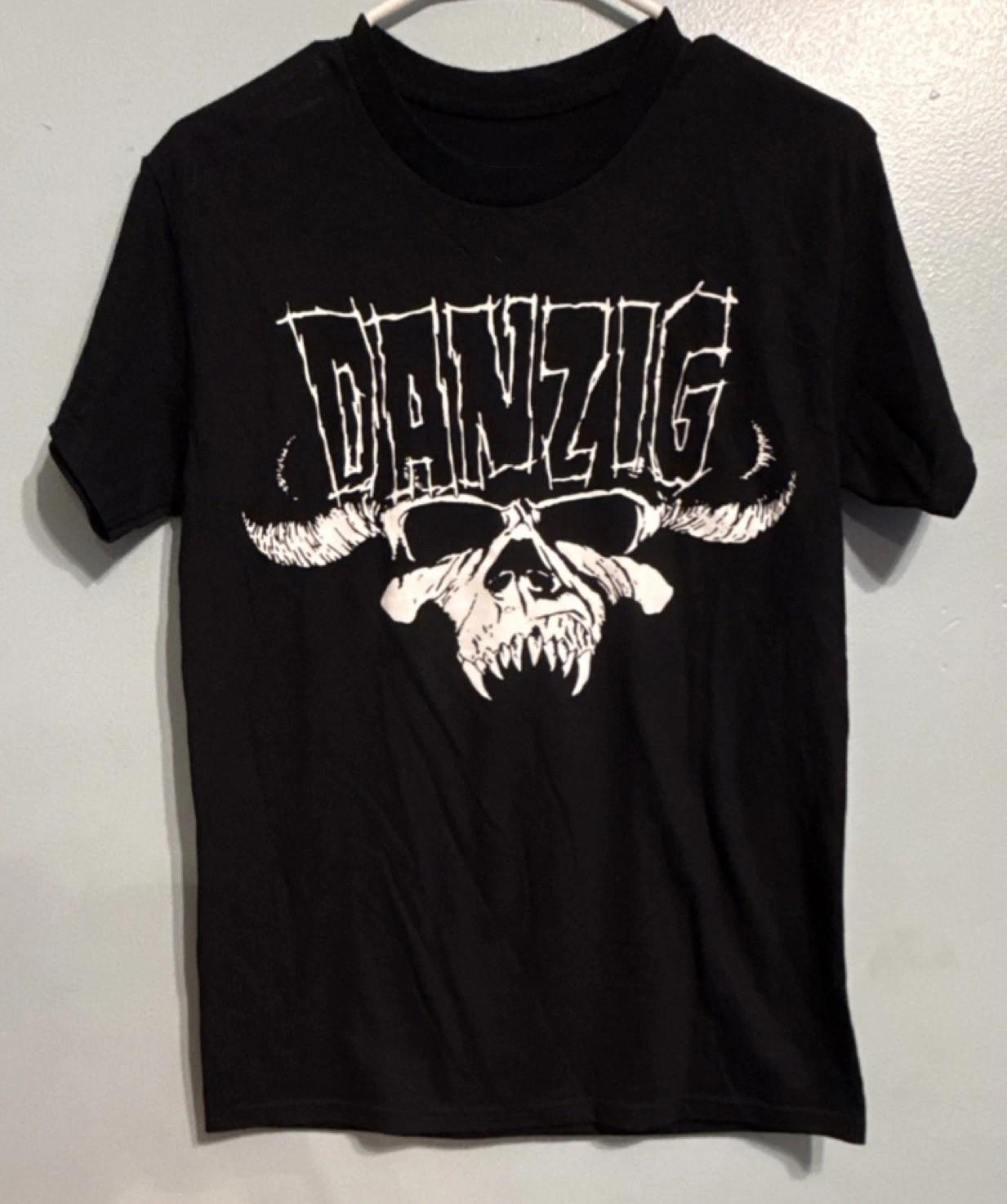 Vintage Danzig Skull Logo Black Gift For Fans Shirt YH90 XXL
