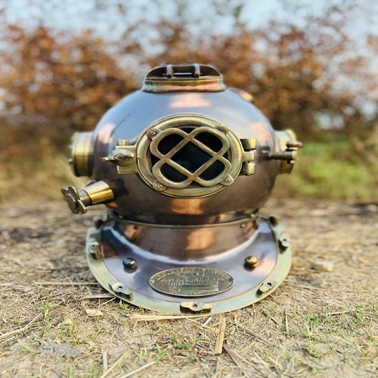 45,72 cm Brun Dykardräktshjälm Mark V Scuba Dykardräktshjälm Med Träbas Maritim Skeppshjälm Dekorativ Hjälm Gåva
