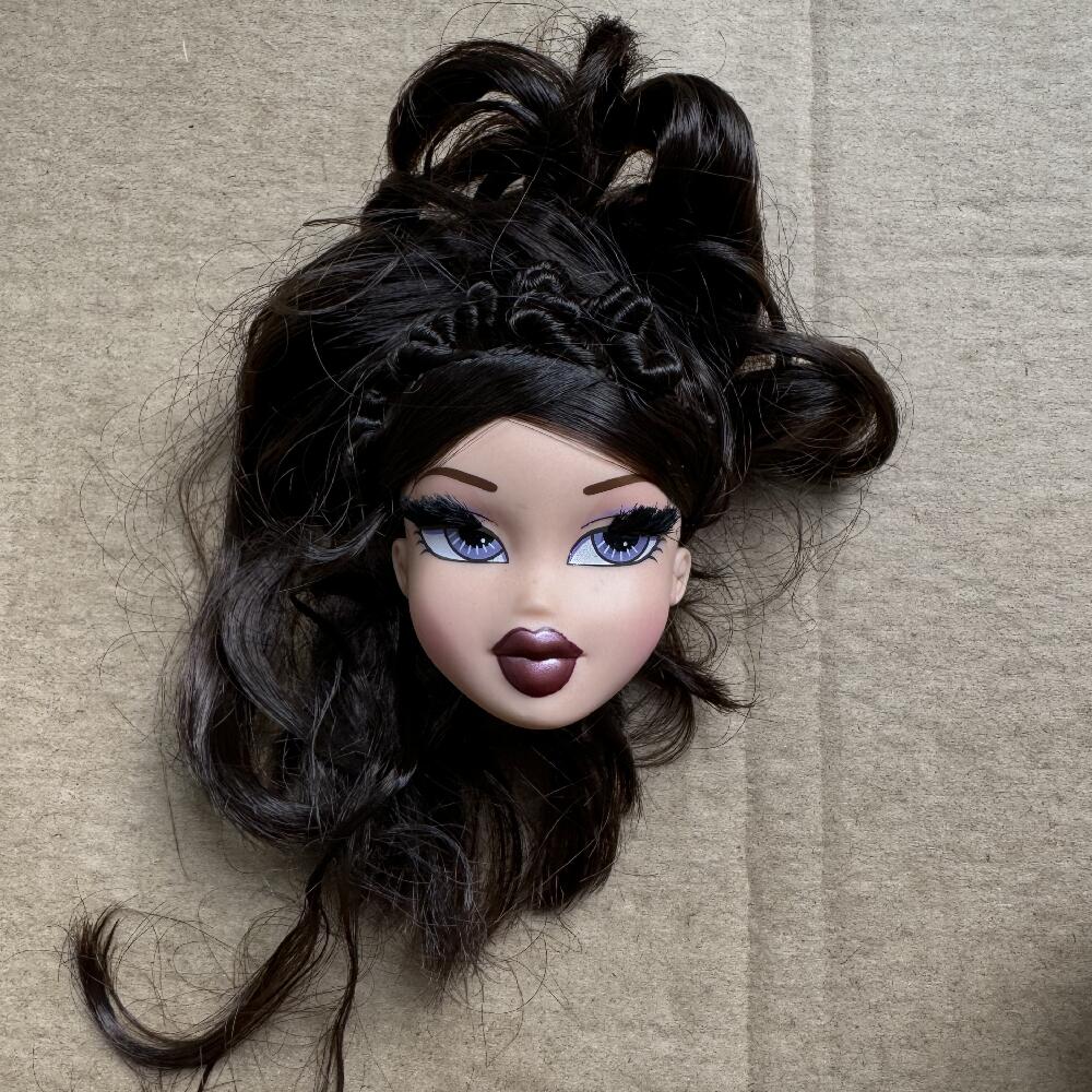 2001 Version Rare Face Doll Heads Classic Bratss Vintage Shoes Long Boots Girls Doll Parts For Collectors