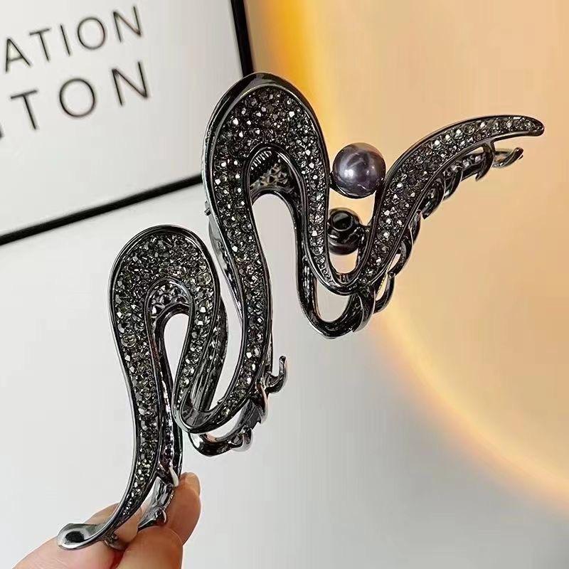 Alloy Womens Back-of-Head Grabber Large High-End Hair Claw Clip Summer 2026 Shark Clip Headpiece Japan and Korean Style