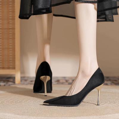 Chaussures Élégantes à Talons Femme Daim Noir Mode Printemps Escarpins Femme 6/8cm Talons Hauts Tempérament Bout Pointu Chaussures de Soirée