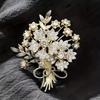 1pc Fashion Temperament Life Tree Pin, and Atmospheric Decorative Pin, Luxury Women's Fashion Accessories, Clothing Chest Flower Accessories