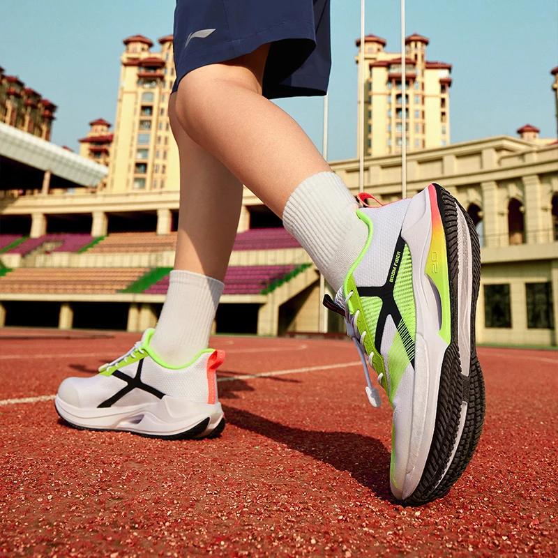 Li Ning Young Lightweight Sports Practice Non-Slip Wear-Resistant Low-Top Running Shoes Kids sneakers White Green YKFT030-51