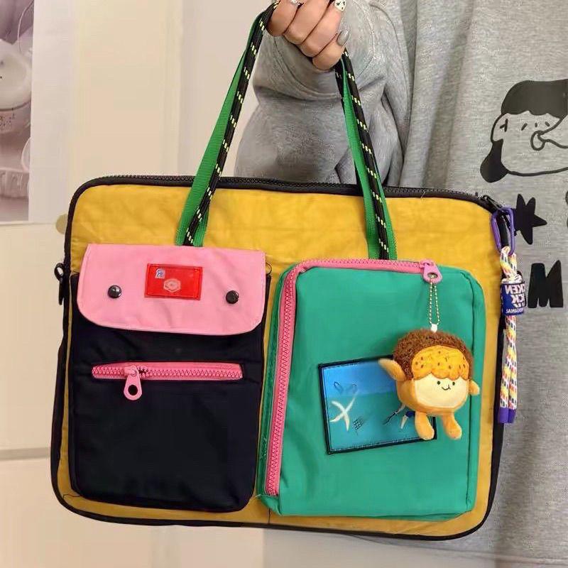 

Японська крос-боді сумка в стилі Colorblock з дофаміновими кольорами: Універсальна сумка-переноска для 16-дюймового ноутбука та планшета Fits 8-16 inches