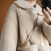 Autumn and Winter Collection of Lambskin Coat for Women Featuring Short Loose and Granular Lambskin Coat with Combination of Sheared and Fur
