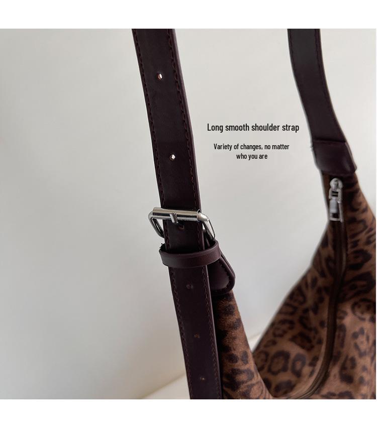 Retro Leopard Print Tote Bag - 2025 Autumn/Winter Collection, Large Capacity Shoulder Bag, Stylish Underarm Design for Women