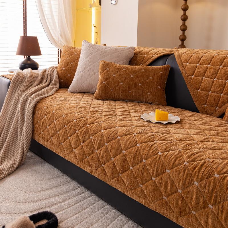 Velvet Sofa Cover Universal Plaid Plush Non-Slip Thickened Living Room Sofa Cover Warm Flannel Sofa Cushion Armrest Back Towel