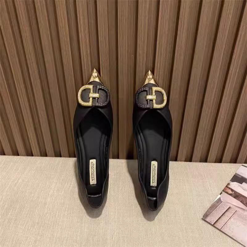 Divatos lapos cipők nőknek 2025 tavasz és ősz Új hegyes orrú női cipők Plusz méret 42 43 44 Női mokaszinok Luxus cipők