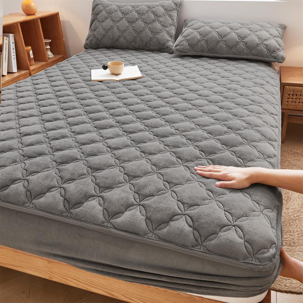 Class A Antibacterial Milk Velvet Fully Wrapped Bed Sheet Single Piece Household Anti-slip Bed Cover Protective Cover Bedding