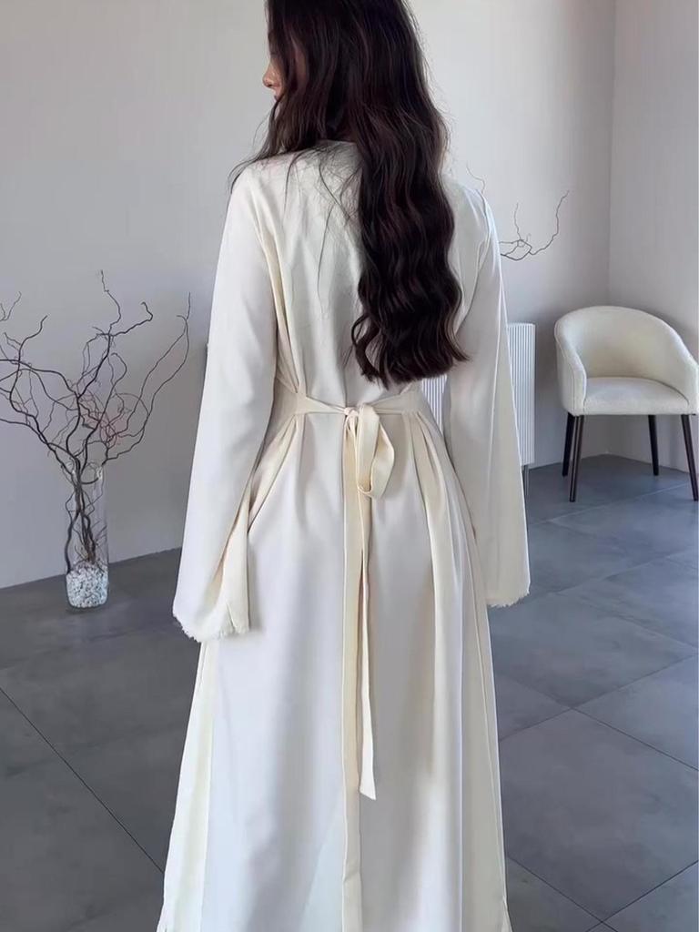 Rochie de vară 2025 cu croială slim, cu buline și bordură din dantelă, guler Peter Pan