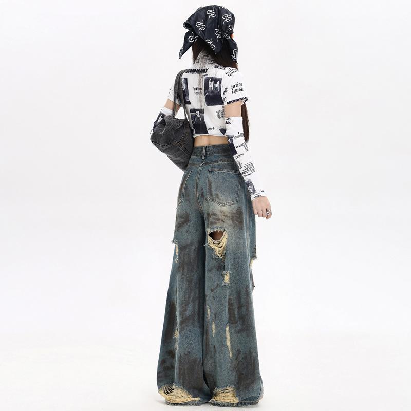 Trendy Graffiti Ripped Wide-Leg Jeans for Women - Autumn Wasteland Style