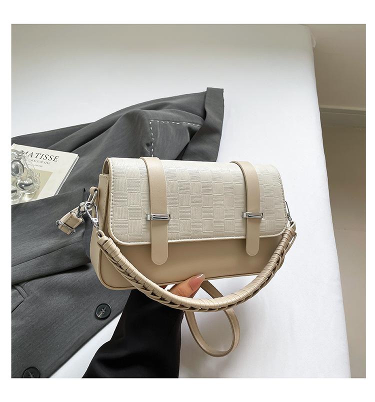 

2025 New Versatile Small Square Bag Premium Messenger Bag Niche Design Women s Shoulder Crossbody Box Bag Cambridge Bag хаки