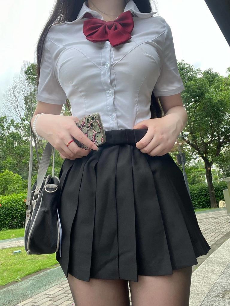 Women's Slim Fit Long Sleeve Shirt Japanese JK College Style Button-Down Blouse Preppy Casual Top