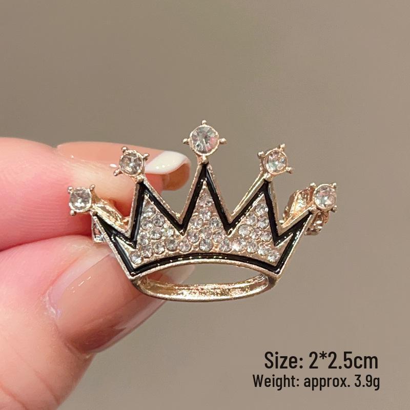 

Элегантная брошь-булавка в виде жемчужной бабочки – изысканный аксессуар для одежды