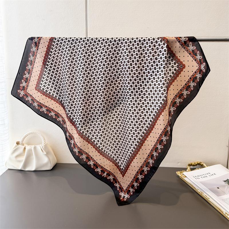

Luxury Polka Dot Paisley Square Silk Scarf Soft Satin Silk Elegant Daily Bandana for Women Hair Headband Bag Wrist Wrap for Gift 70X70CM