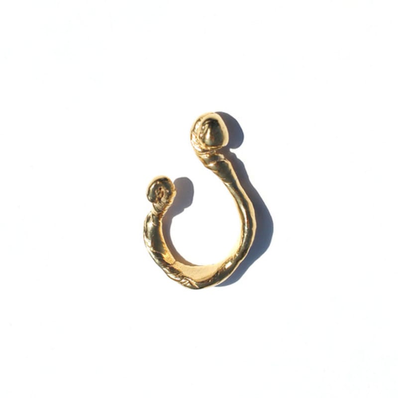 ODORLESS Spirula earcuff