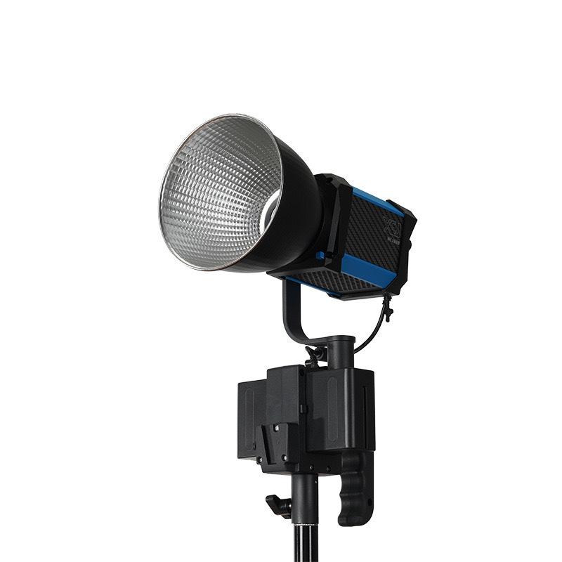 100W Portable COB Handheld Outdoor Fill Light for Photography and Video