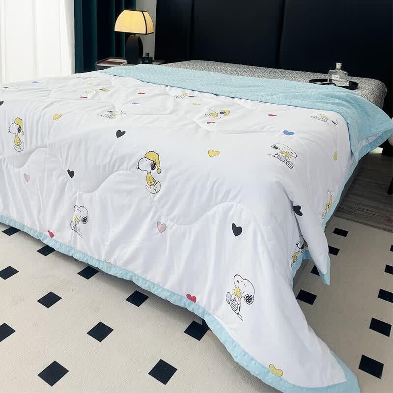 Snoopy Artemisia Argyi Bean-Dot Summer Quilt