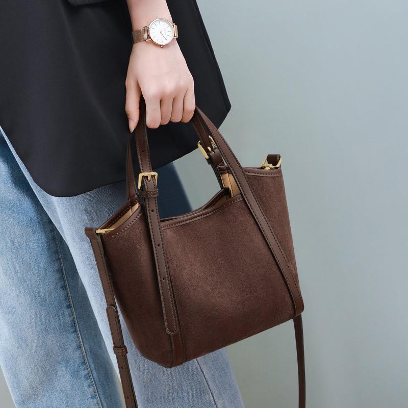 

Bag women s new women s bag summer portable vegetable basket bag large capacity shoulder messenger bag темно-коричневого