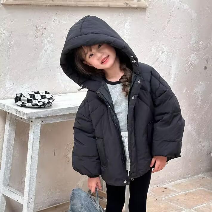 

Детская осенне-зимняя короткая куртка с капюшоном, утепленная, утолщенная, теплая, повседневная верхняя одежда 100 чёрный