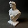 Decorațiuni pentru casă – Statuete