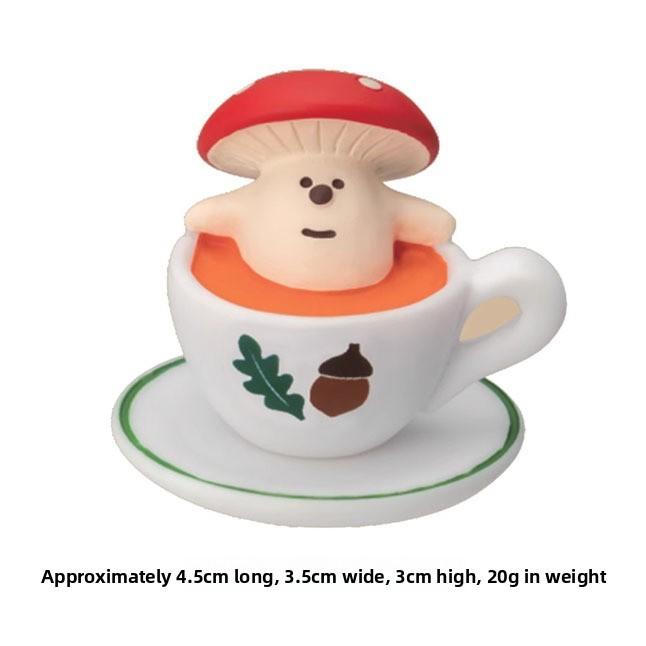 Christmas Resin Art Toys With Festive Mushroom And Cat Designs For Gift Giving