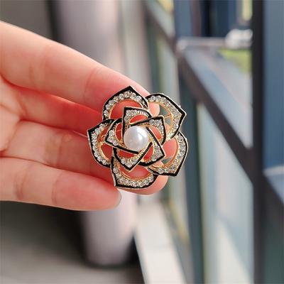 Three-Dimensional French Hollow Camellia Brooch, Exquisite And Advanced Design Temperament, Simple Pin Accessories, Women