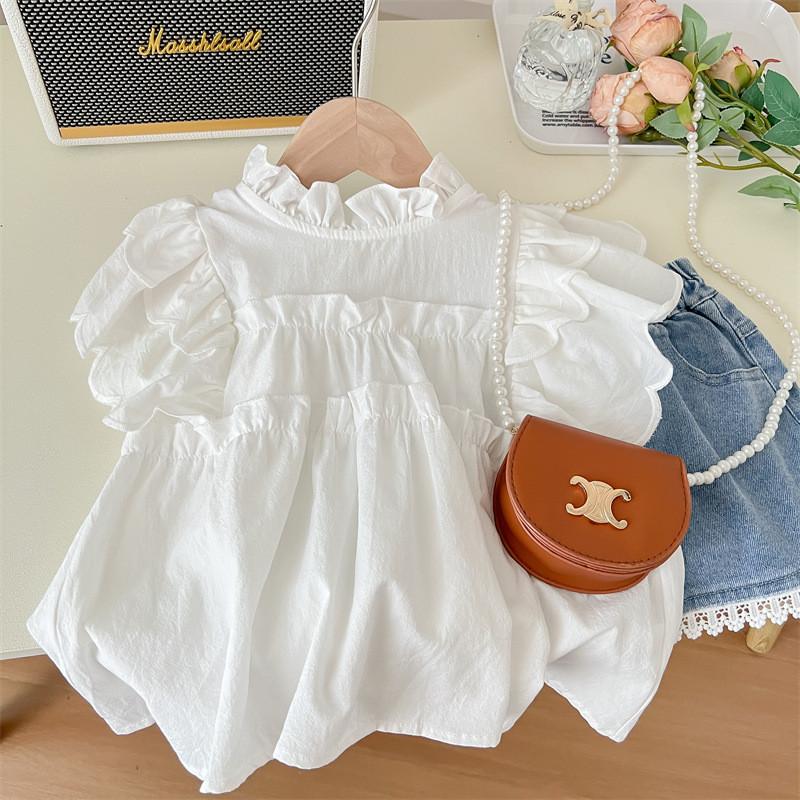 Adorable 2024 Summer New Girls Set Cute Lace Top And Trendy Korean Denim Shorts For Ages 3 To 8