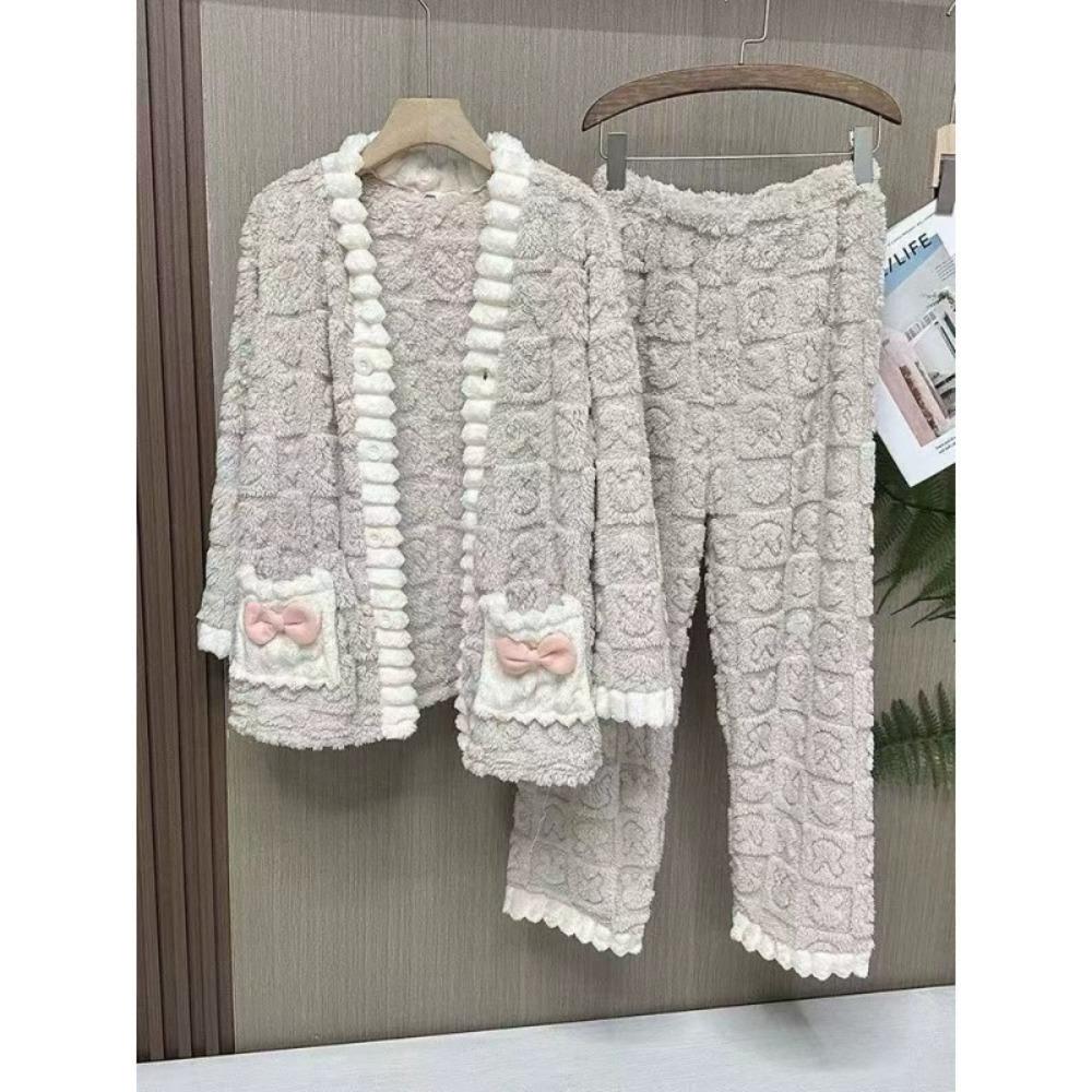 **Kadın Flanel Pijama Takımı Yuvarlak Yaka Jakarlı Uzun Peluş Kalın Sıcak Ev Giyimi**