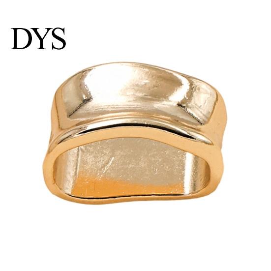 Irregular Curved Scarf Ring Oblate Ring, Geometric Simple Clip, Modern Women Jewelry Holder for Neckerchiefs Scarves Shirts High-end