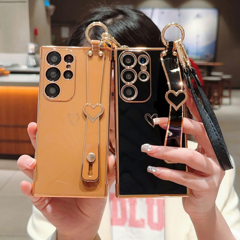 Geeignet für Samsung S25 Ultra Handyhülle S24FE Handschlaufe Halterung Lanyard A56 Galvanisierte Liebes-Schutzhülle