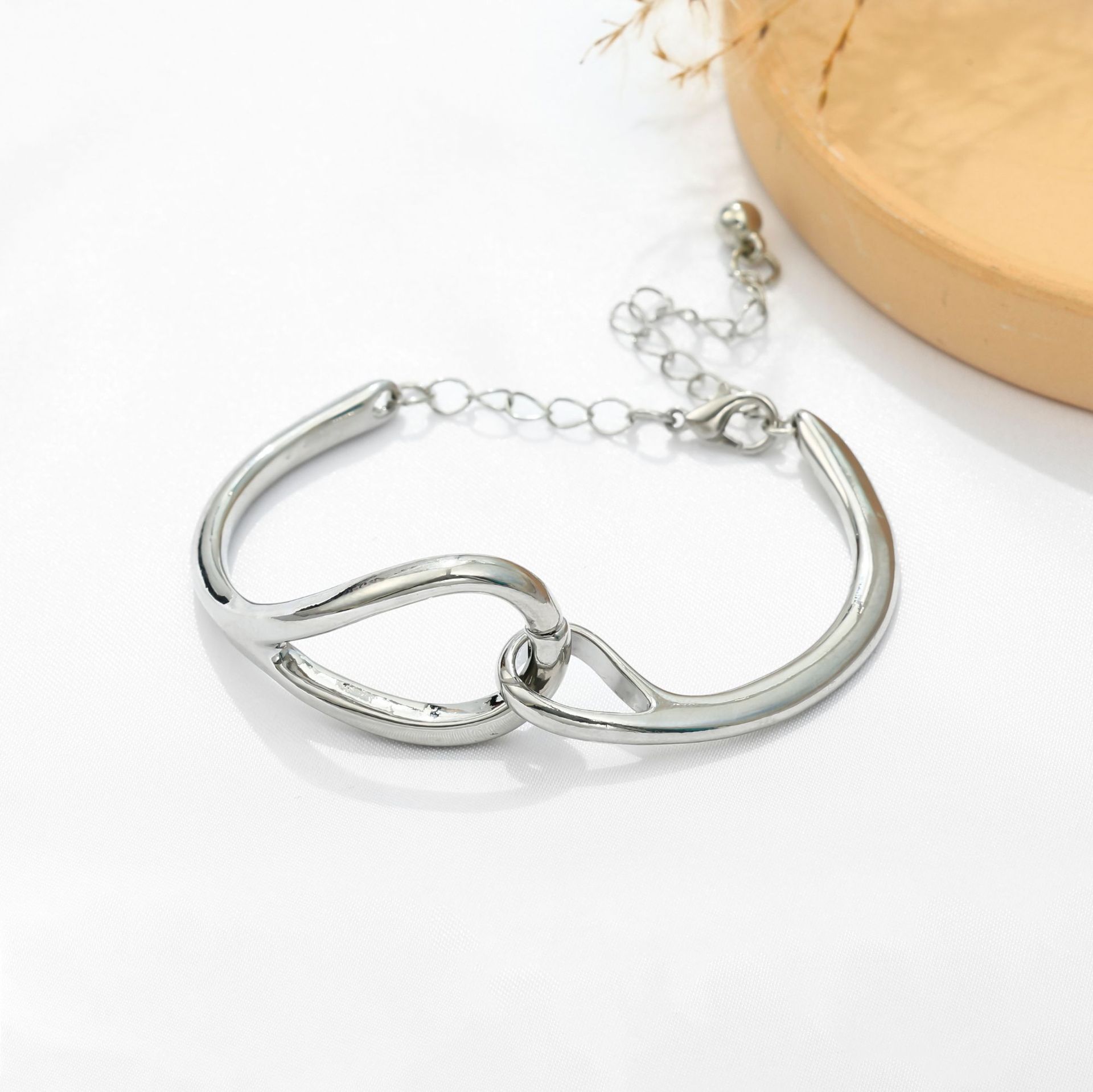 

Модный дизайн чувство простоты и высококлассное чувство металла кольцо минималистичный стиль женский браслет браслет серебряный