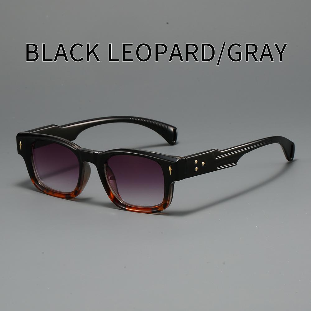 New Fashionable HD Square Frame Men's Reading Glasses Retro Outdoor Neutral High Quality Multi Color Anti Blue Light Glasses