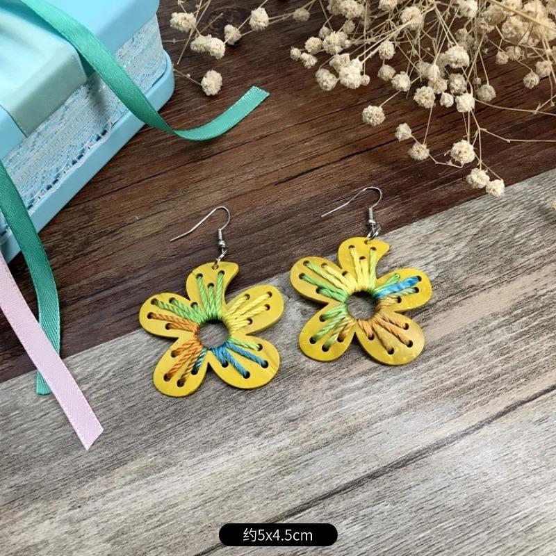Natural handmade coconut shell earrings Bohemian women's retro cute versatile earrings temperament earrings