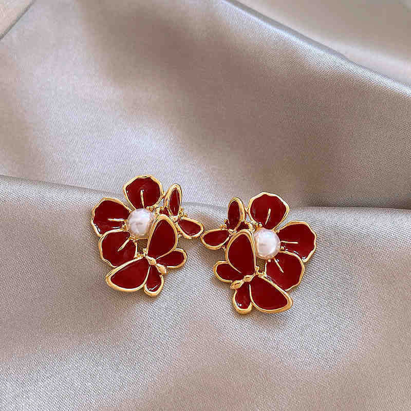 French retro Hong Kong style red geometric resin earrings stud earrings personality temperament earrings women