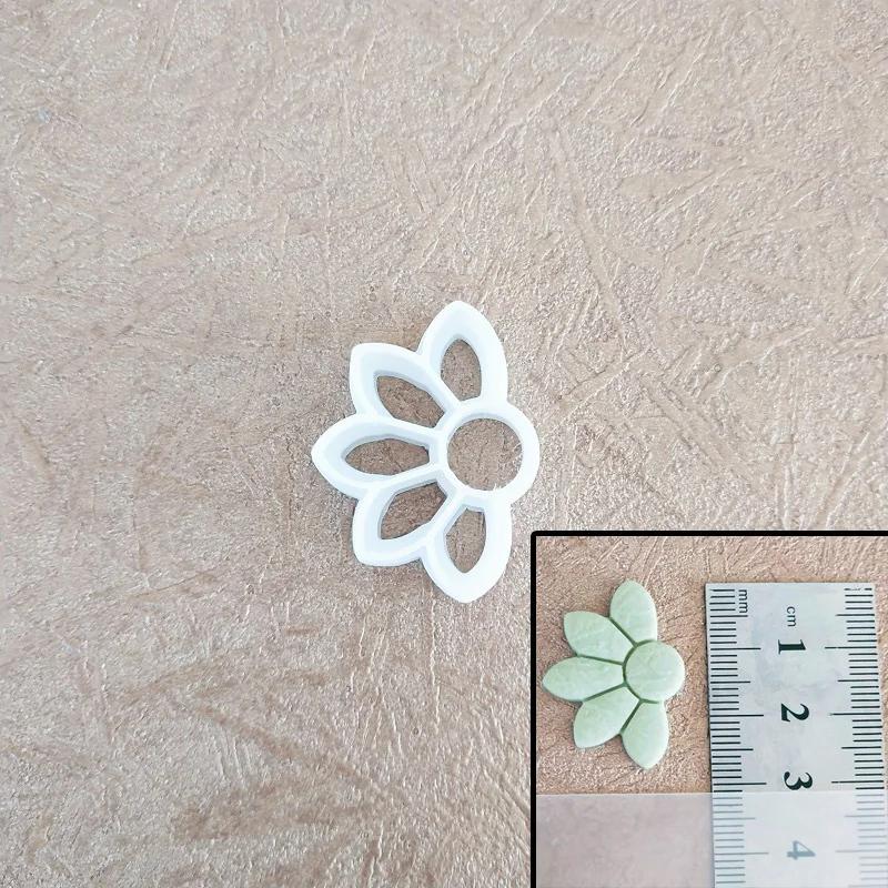 10mm 8mm 6mm Mini Tagliapasta Fiore Foglia Piastra Tagliapasta Fiore Mini Argilla Fiori per Argilla Orecchini Floreali Gioielli Ciondolo