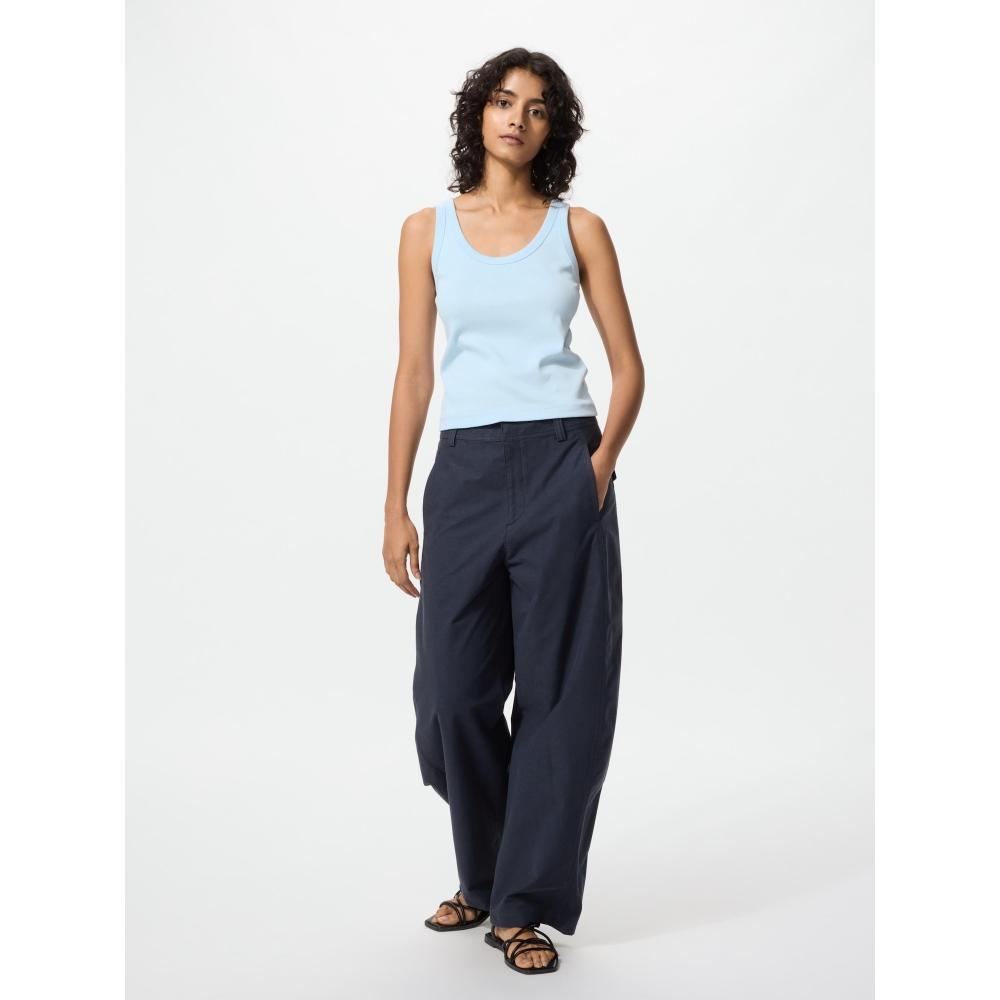 Uniqlo Soft Rip Tank Top