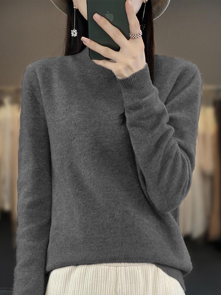 Women's Slimming Wool Sweater - Half High Neck, Long Sleeve, Loose Velvet Pullover, Versatile Knitwear for Autumn/Winter.