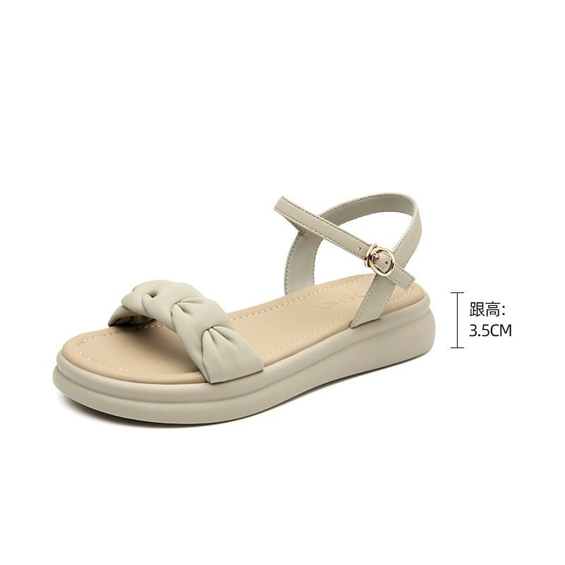 Sandals women's summer new beautiful sandals flat-soled thick-soled outer wear beach sandals children