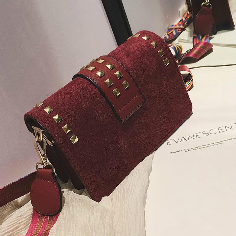 2020 Fashion Broadband Rivet Small Square Bag Fairy Wild Shoulder Messenger Bag