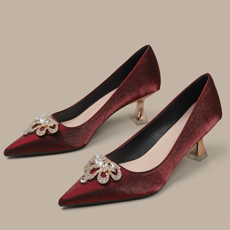 Fashion Women's High Heels Luxurious Crystal Crown Decorated Stiletto Wedding Party Shoes Bombas De Mujeres 2025 New Women Single Shoes