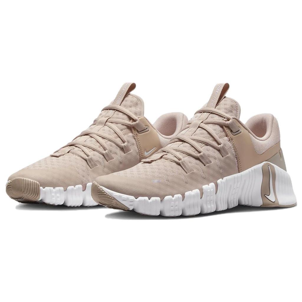 Nike  Free Metcon 5 Pink Oxford Women Sneakers Diffused-Taupe Gum-Light-Brown White DV3950-600