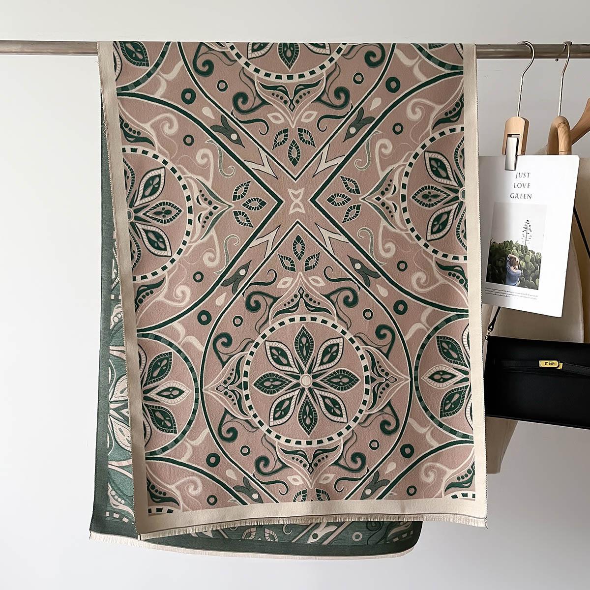 

Autumn Winter Women Warm Cashmere Pashmina Shawl Wrap Scarves Design Print For Female Foulard Stoles Paisley Scarf Blanket 66X186cm