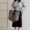 Korean Large Capacity lazy style leopard print single shoulder tote bag, new versatile commuting student bag