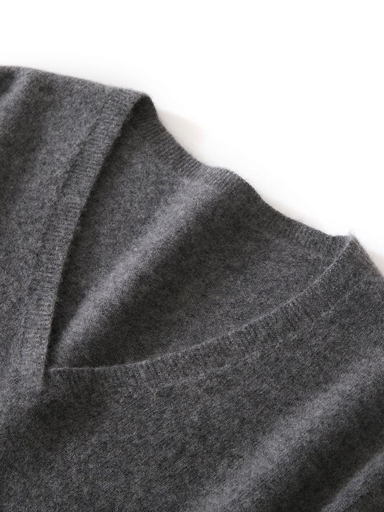 Autumn Winter Cashmere Knit Women's Long Sleeve Base Layer – Soft, Comfortable, Solid Color, Versatile Fashion.