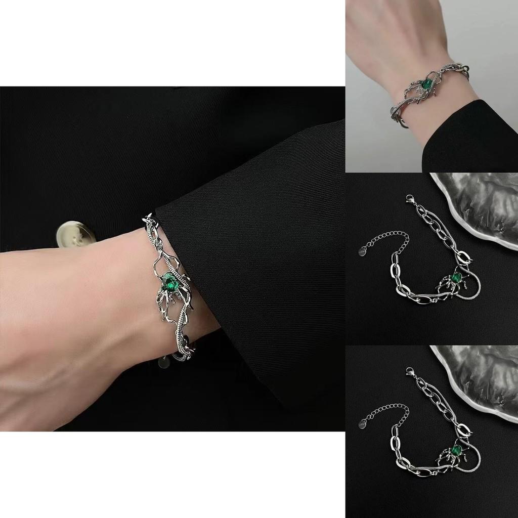 Contemporary Spider Hand Chain Bracelet Crafted From High-quality Stainless Steel