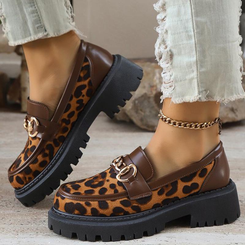 Retro Suede Leopard Loafers Shoes for Women Metal Decoration Round Toe Women's Loafers Casual Chunky Platform Shoes Lady