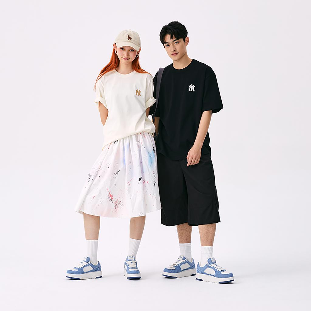 New MLB Monogram NEW YORK YANKEES SS25 T-Shirt Unisex Cream 3ATSM0653-50CRS